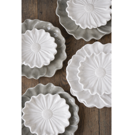 Majas Blomstra fat white